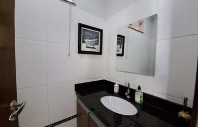 Imagem 13: Linda casa no Cond. Forest Hill