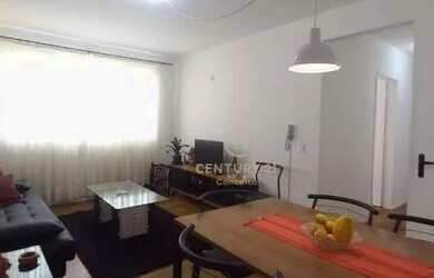 Imagem: O apartamento possui 3 Dormitórios, 1 Banheiro, 1 Vaga na garagem