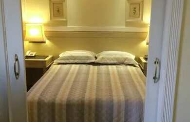 Imagem: O studio possui 1 Dormitório, 1 Banheiro, 1 Vaga na garagem