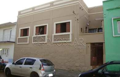 Imagem: A casa possui 3 Dormitórios, 2 Banheiros e 110m² de Área