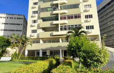 Imagem: O apartamento possui 2 Dormitórios, 2 Banheiros, 2 Vagas na