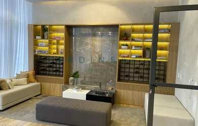 Imagem: O apartamento possui 2 Dormitórios, 2 Banheiros, 2 Vagas na