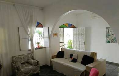 Imagem: A casa possui 3 Dormitórios e está localizado em Ceilândia