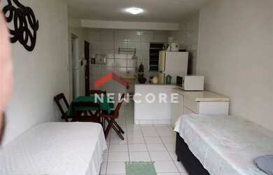 Imagem: O apartamento possui 1 Dormitório, 1 Banheiro, 1 Vaga na garagem