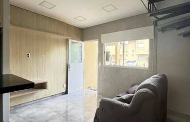 Imagem: A casa em condomínio possui 2 Dormitórios, 1 Banheiro, 1 Vaga