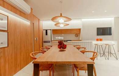 Imagem 1: Apartamento com 2 suítes a 100 metros do mar na Praia Brava de Itajaí