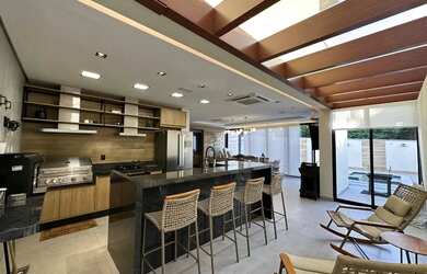 Imagem 16: Casa Triplex no Alphaville, PORTEIRA FECHADA, com mais de 700M² de area...