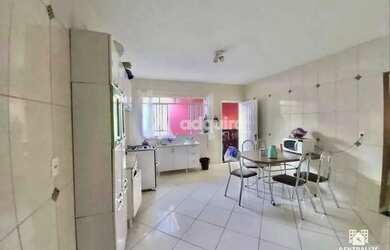 Imagem 8: Casa Térrea à venda, 332m² de área útil, 434m² de terrenos, 03 quartos (01 suíte), 02 banh