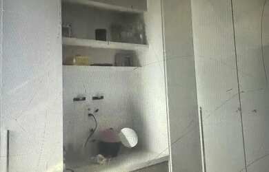 Imagem 2: Quarto mobiliado com ar e total conforto