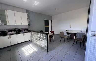 Imagem 9: Excelente Oportunidade. Churrasqueira, Varanda, Guarda roupae450m² de...