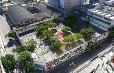 Imagem: O terreno possui 2830m² de Área e está localizado em Praia