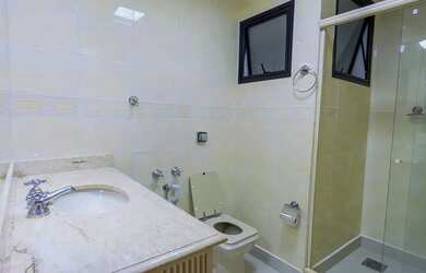 Imagem 12: Apartamento para venda tem 180 metros quadrados com 3 quartos