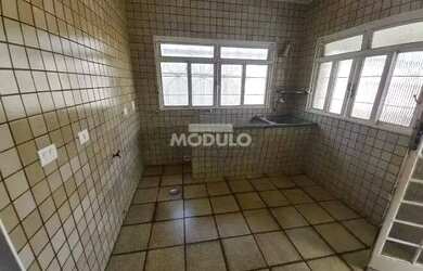 Imagem 3: Casa residencial disponivel para locação no bairro Osvaldo Rezende