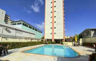 Imagem: O apartamento possui 3 Dormitórios, 3 Banheiros, 2 Vagas na