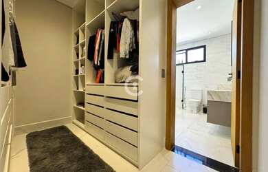 Imagem 16: CONDOMÍNIO CHAMPAGNE. Piscina, Área de serviço, 270m² de Áreae4 Vagas...