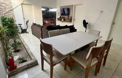 Imagem 6: Casa Residencial com 4 Quartos, 2 Vagas e Quintal no Parque Piauí Teresina