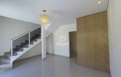 Imagem: A casa possui 2 Dormitórios, 2 Banheiros, 3 Vagas na garagem