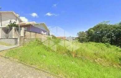 Imagem: O terreno possui 372m² de Área e está localizado em Santa