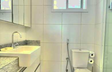 Imagem: O apartamento possui 2 Dormitórios, 3 Banheiros, 2 Vagas na