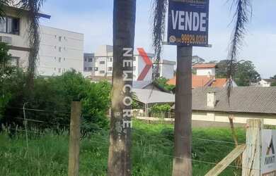 Imagem: O terreno possui 450m² de Área e está localizado em Petrópolis