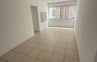 Imagem: O apartamento possui 2 Dormitórios, 1 Banheiro, 57m² de Área