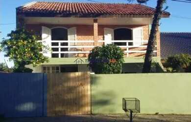 Imagem: A casa possui 3 Dormitórios, 2 Banheiros, 109m² de Área e