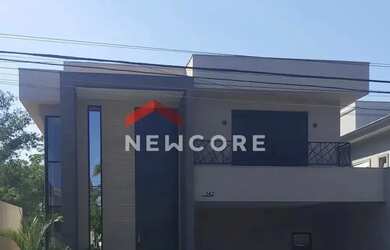 Imagem: A casa em condomínio possui 4 Dormitórios, 5 Banheiros, 5