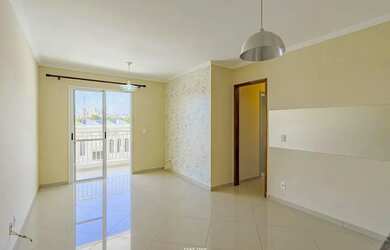 Imagem: O apartamento possui 3 Dormitórios, 2 Banheiros, 2 Vagas na