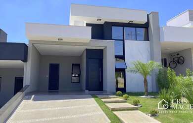 Imagem: A casa em condomínio possui 3 Dormitórios, 4 Banheiros, 2