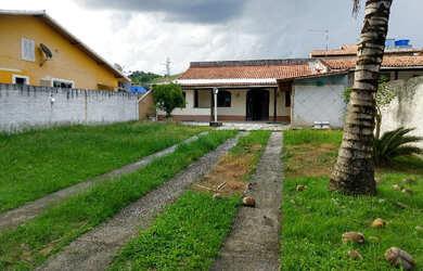 Imagem: A casa em condomínio possui 2 Dormitórios, 3 Banheiros, 4