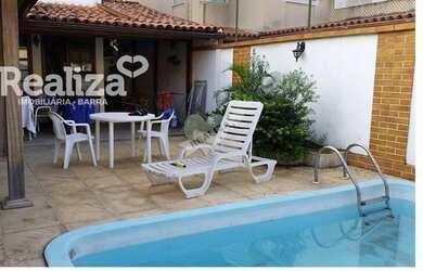 Imagem: A casa em condomínio possui 3 Dormitórios, 3 Banheiros, 3