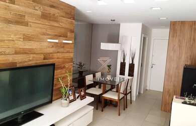 Imagem: O apartamento possui 3 Dormitórios, 1 Banheiro, 2 Vagas na