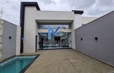 Imagem 1: Casa Padrão. 125m² de Área, 1 Vaga na garageme3 Dormitórios