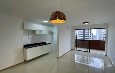 Imagem: O apartamento possui 2 Dormitórios, 2 Banheiros, 2 Vagas na