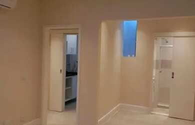 Imagem 15: Quarto e sala na primeira quadra - metrô- reformadissimo