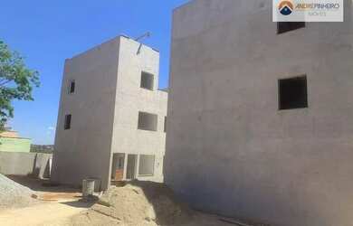 Imagem: O apartamento possui 3 Dormitórios, 1 Banheiro, 1 Vaga na garagem