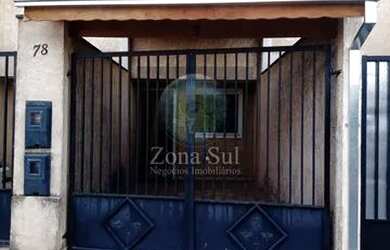 Imagem: A casa possui 2 Dormitórios, 3 Banheiros, 1 Vaga na garagem