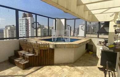 Imagem: O apartamento na cobertura possui 3 Dormitórios, 3 Banheiros