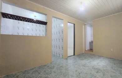 Imagem: A casa possui 1 Dormitório, 1 Banheiro, 40m² de Área e está