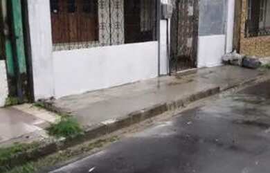 Imagem: A casa possui 2 Dormitórios, 1 Banheiro, 50m² de Área e