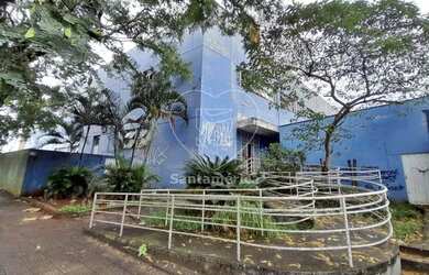 Imagem: O depósito possui 5 Vagas na garagem, 5.100m² de Área e