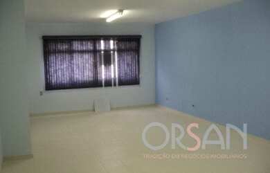 Imagem: O depósito possui 40m² de Área e está localizado em Santo