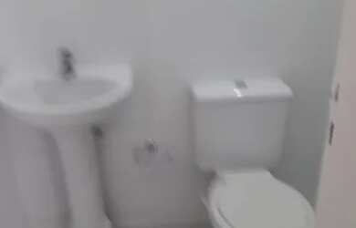 Imagem 5: alugo apartamento. 1 Banheiroe2 Dormitórios