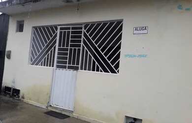 Imagem: A casa possui 3 Dormitórios, 2 Banheiros, 120m² de Área e