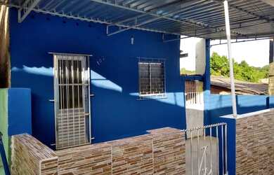 Imagem: A casa possui 2 Dormitórios, 1 Banheiro e está localizado