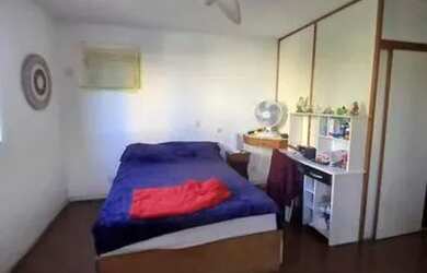 Imagem 2: Casa de condomínio para venda possui 260 metros quadrados com 4 quartos