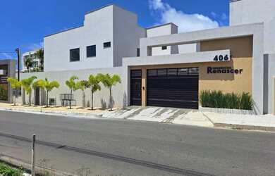 Imagem: A casa em condomínio possui 4 Dormitórios, 5 Banheiros, 1