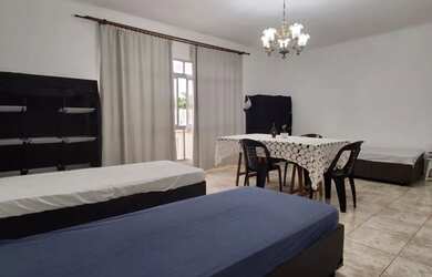 Imagem: O quarto está localizado em Embaré, Santos para alugar por