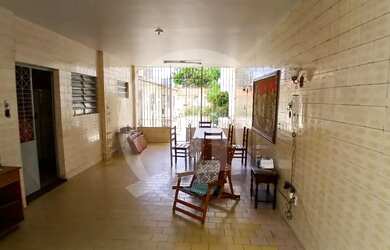 Imagem 3: Casa à Venda no Bairro Santo Antônio Espaço para Toda a Família