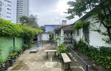 Imagem 3: Imóvel para venda possui 220 metros quadrados com 4 quartos em Encruzilhada...